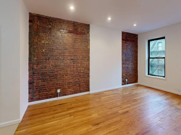 418 East 74th Street image 3 of 8