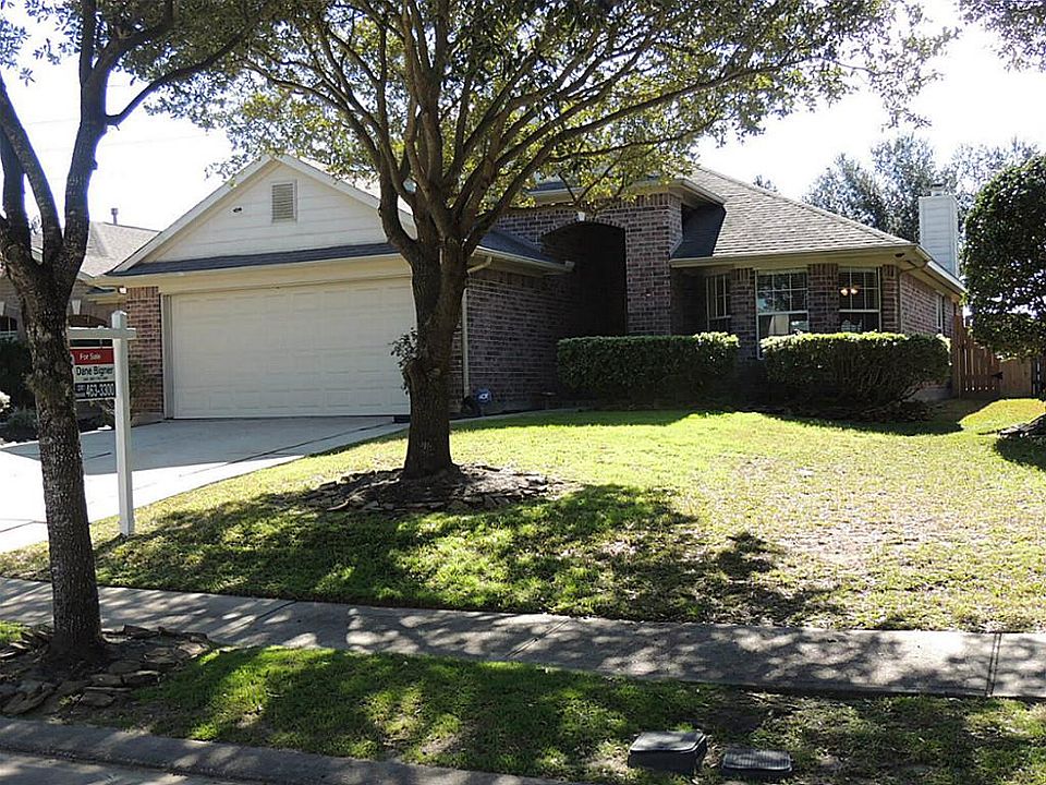 1st image of 18035 Rose Hill Park Ln