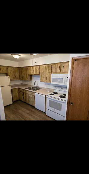 W151S6979 Cornell Cir #1 — Photo 2