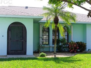 2138 Everest Pkwy, Cape Coral, FL 33904