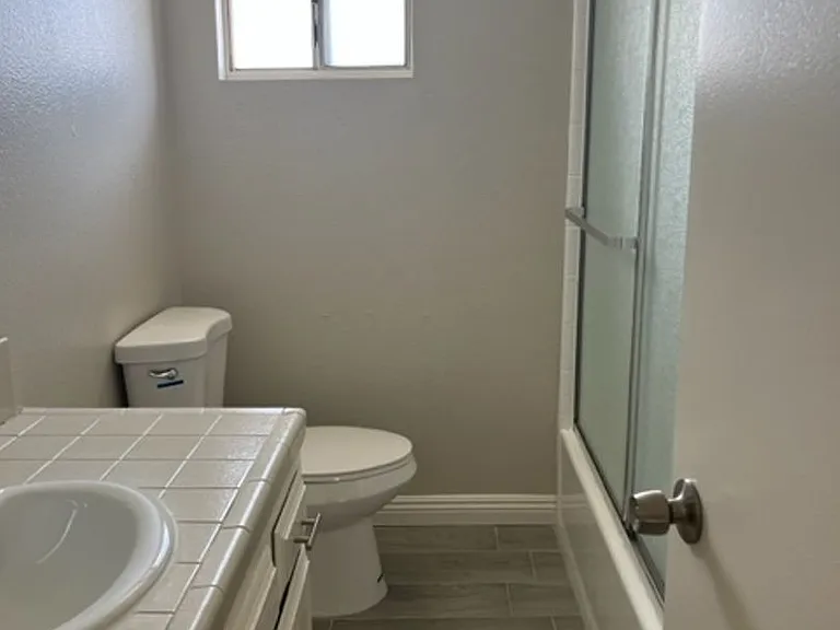 3524 Ashe Rd #A-C — Photo 10