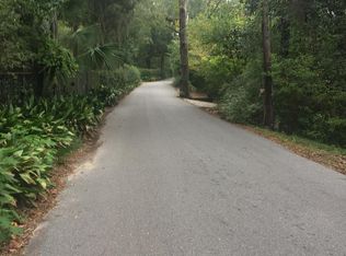 324 Lovers Ln, Ocean Springs, MS 39564