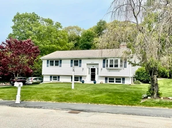 22 Old Meetinghouse Rd, Auburn, MA 01501