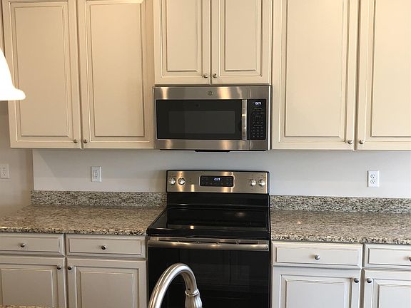 4th image of 3808 Faithway Dr Lot 199