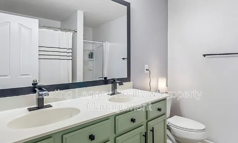 5047 Mount Hope Dr — Photo 20
