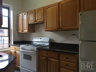 Rented by Brooklyn Heights Real Estate Inc