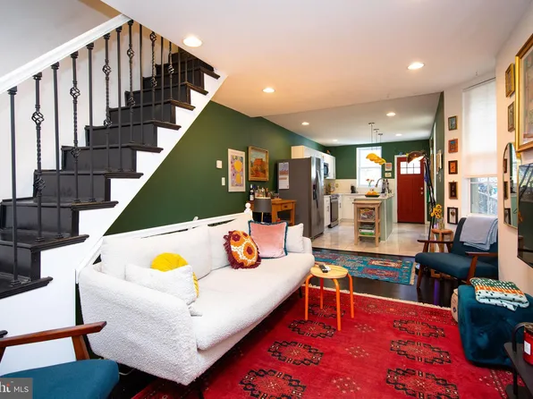 77 E Duval St, Philadelphia, PA 19144