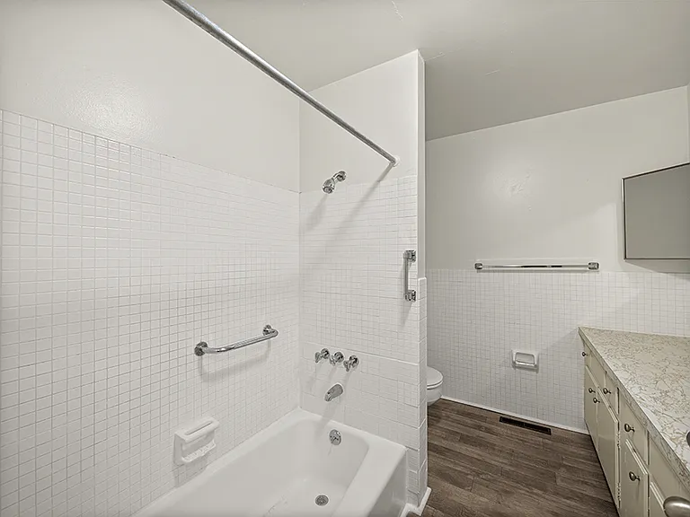 Spacious Full Bathrooms