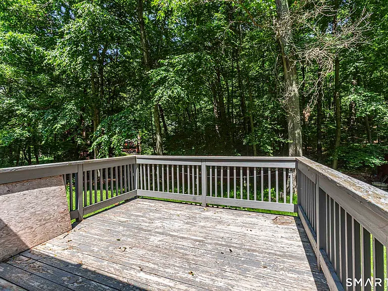 320 Three Mile Rd — Photo 34
