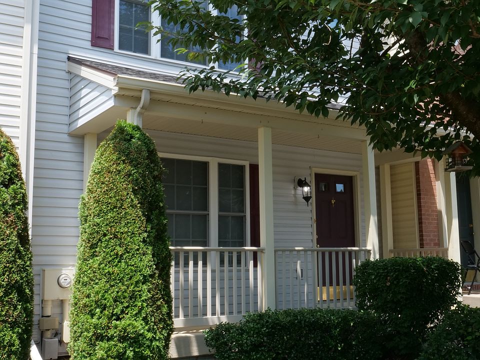 2nd image of 55 Mabel Ln