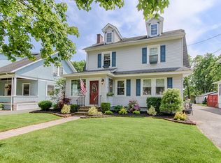 11 Academy Rd, Morris Plains, NJ 07950