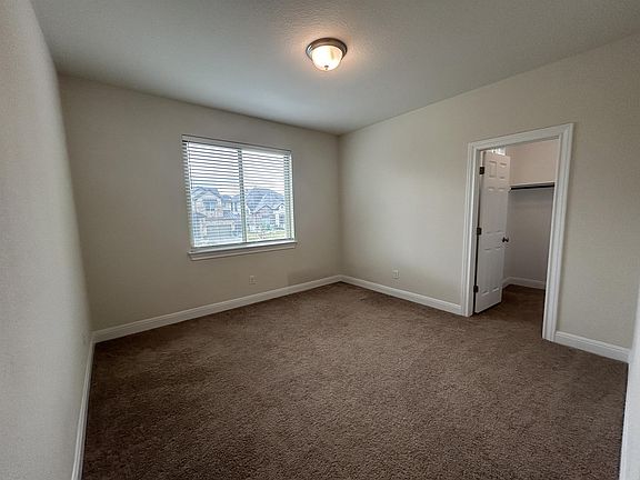 4th image of 3005 Zelma Dr