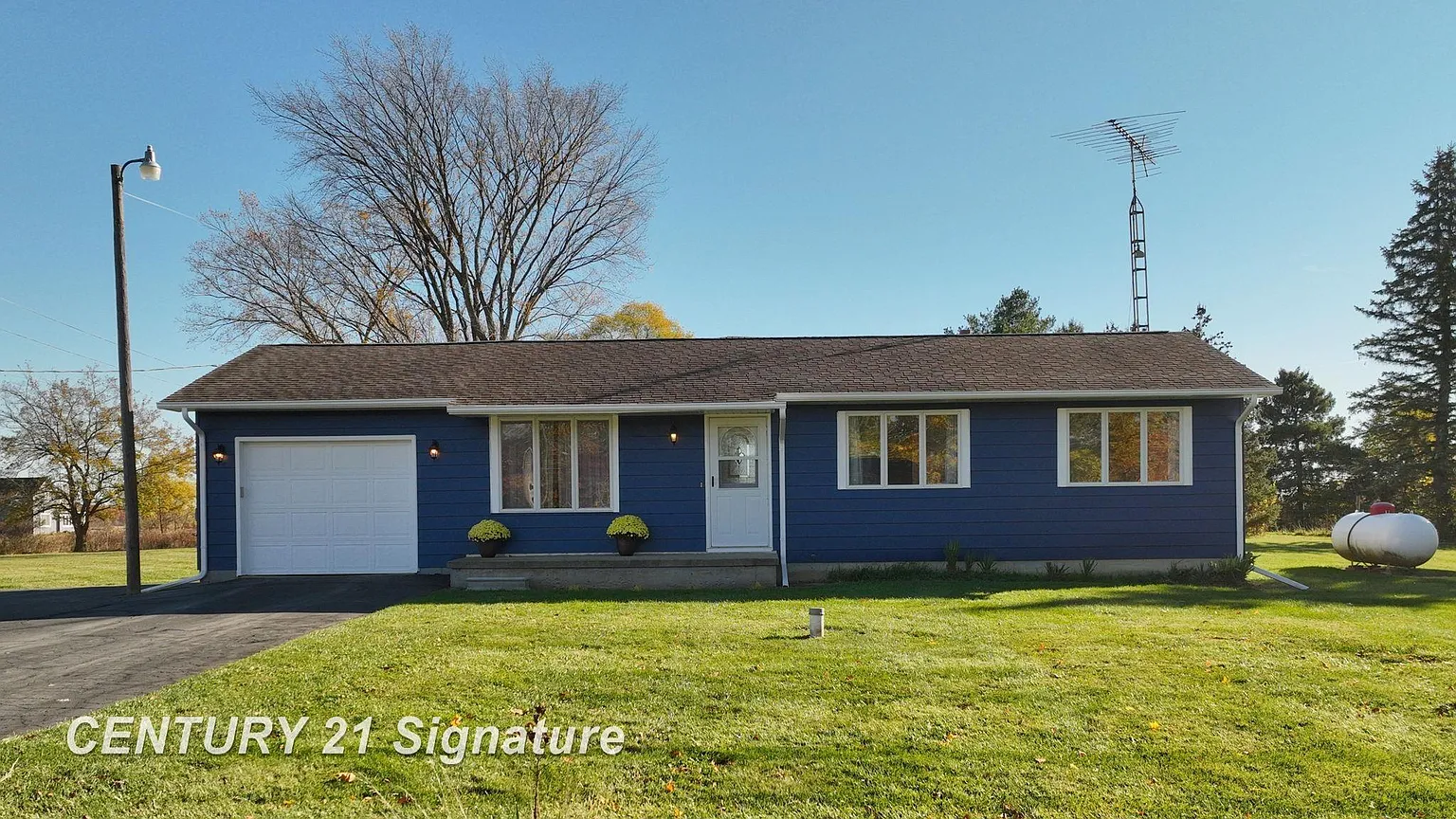 9508 E Lytle Rd photo 1