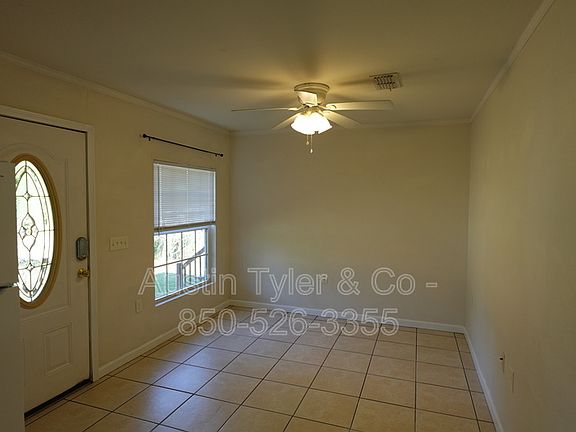 2nd image of 3137 Redbud Ln #B