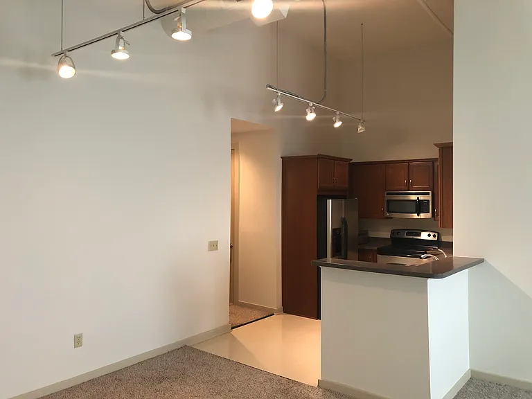 The Brandeis Apartments — Photo 60