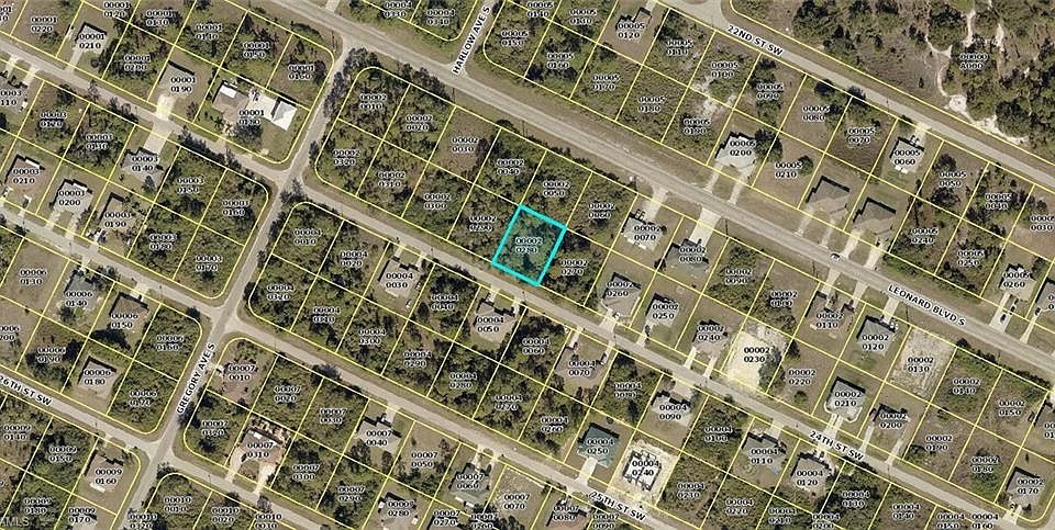 2nd image of 4644/4646 24th St SW