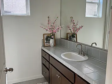 1267 Las Rosas Ave — Photo 5