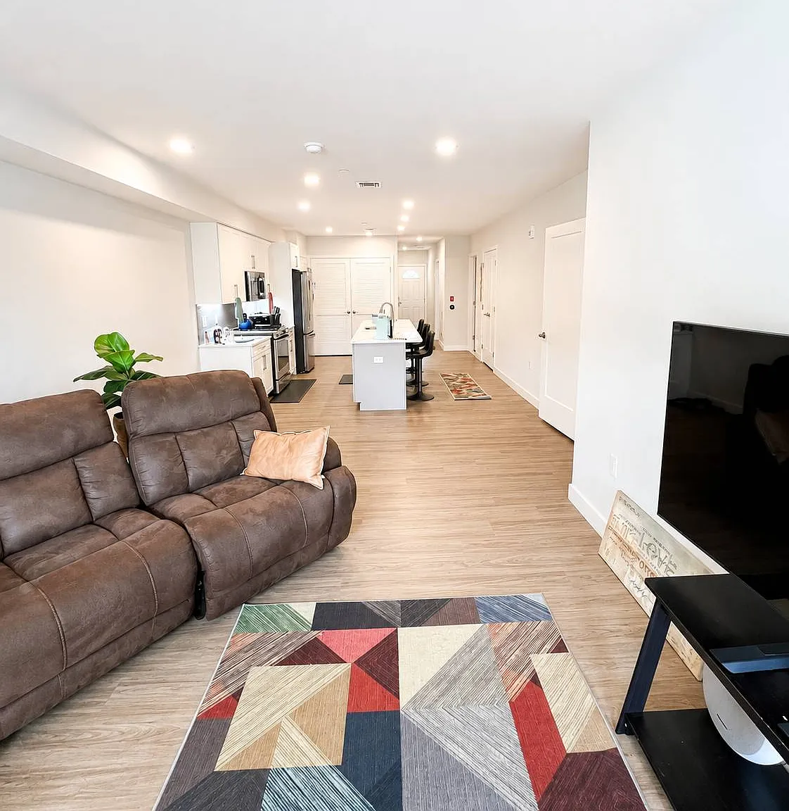 1 bed, 1.0 bath, $1,500 — Photo 4
