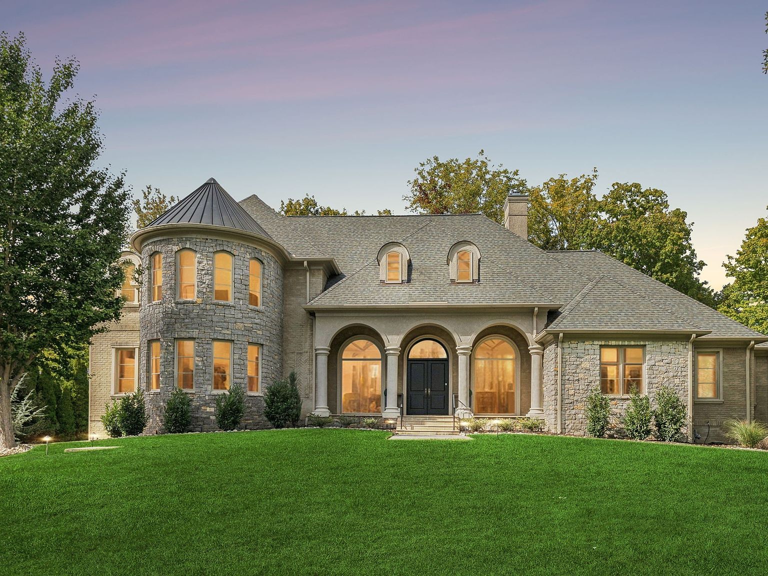 5 Colonel Winstead Dr