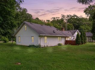 2400 Seminole Hwy, Madison, WI 53711