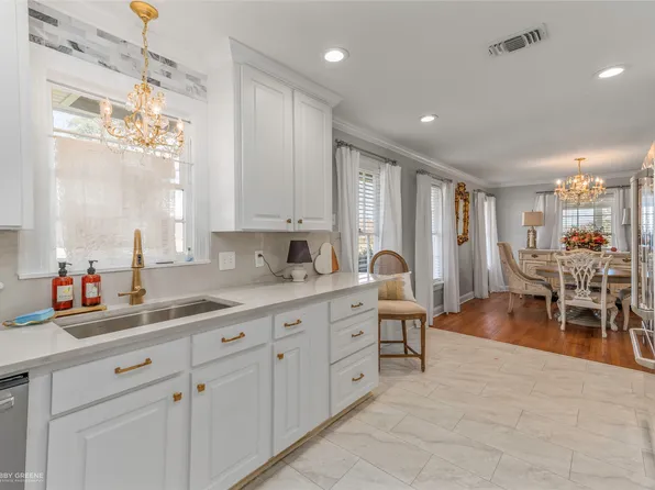 1404 E Kings Hwy, Shreveport, LA 71105