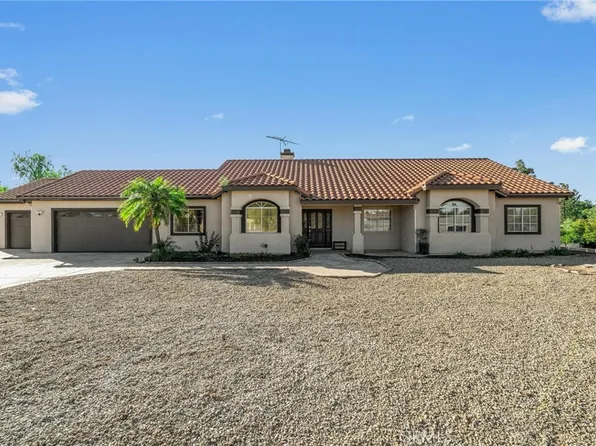 23135 Western Crest Dr, Perris, CA 92570