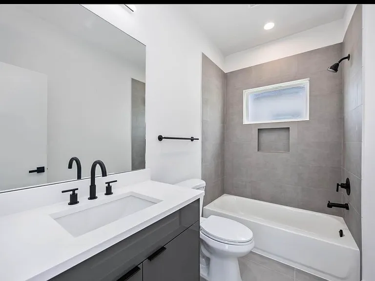 6737 Peerless St #B — Photo 1