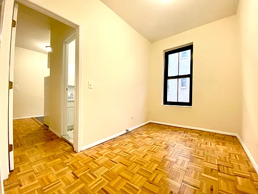 Rented by City & Suburban | media 20