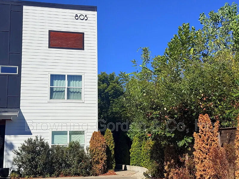 805 Cherokee Ave #6