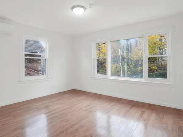 5618 Sylvan Avenue image 13 of 30