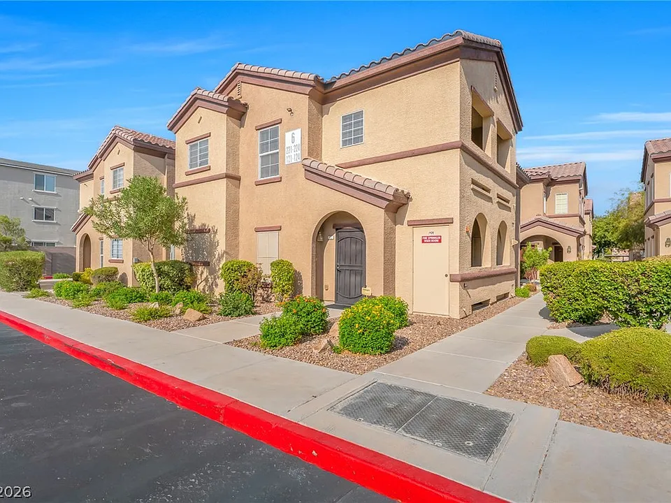 7660 W Eldorado Ln #222