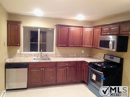 1st image of 2111 Yorktowne Blvd