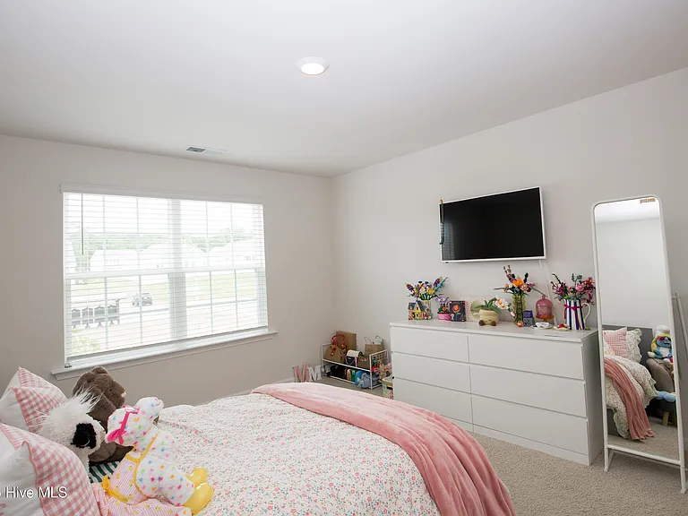 1179 Misty Creek Dr — Photo 48