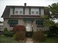 1st image of 117 E Huron River Dr