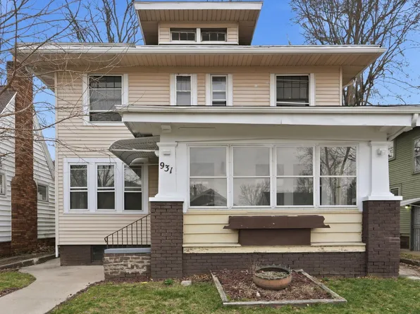 931 Woodview Blvd, Fort Wayne, IN 46806