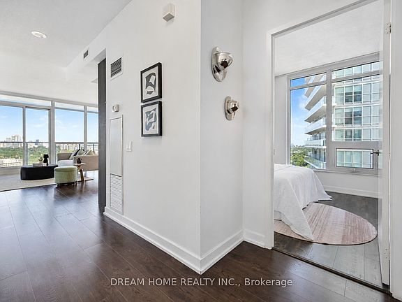 5th image of 121 McMahon Dr Unit 2608