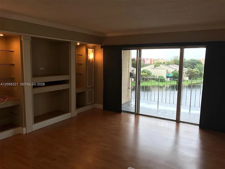 9359 Fontainebleau Blvd #F414 — Photo 4