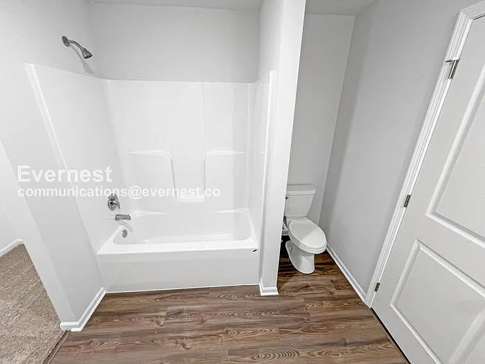 6919 College Ave — Photo 8