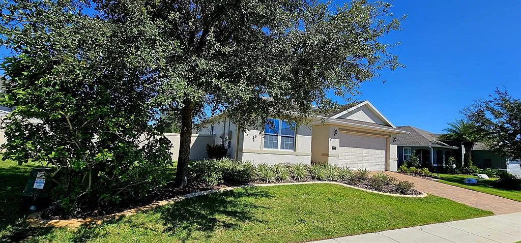 3 bed, 2.0 bath, 1630 sqft, $2,450 — Photo 4