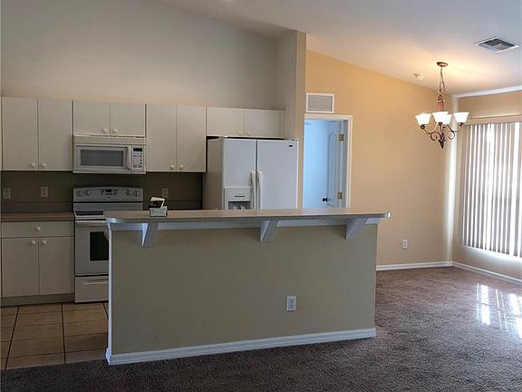 3rd image of 1840 NE 22nd Ter