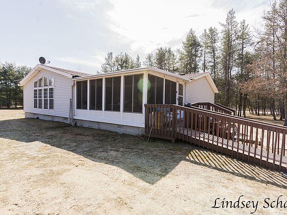 5th image of 2211 E Thirteen Mile Rd