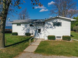 8194 Oscar Ln, Winneconne, WI 54986