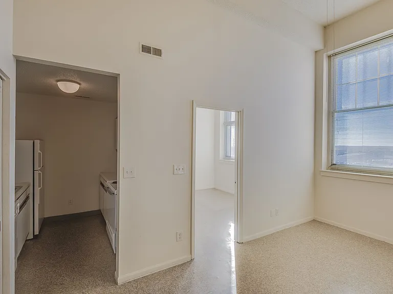 City View Lofts — Photo 23