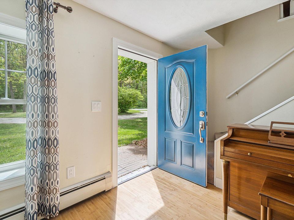 4680 Reynolds Rd, Jackson, MI 49201 Zillow