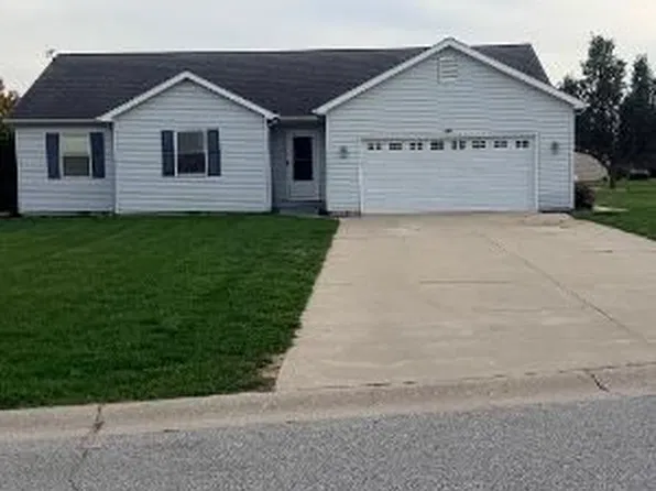 607 Countryside Cir, Rensselaer, IN 47978