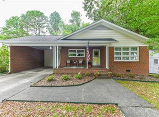 414 Rockspring Rd, High Point, NC 27262