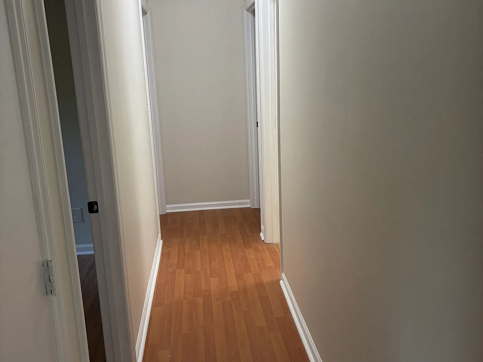 3 bed, 1070 sqft, $1,600 — Photo 2