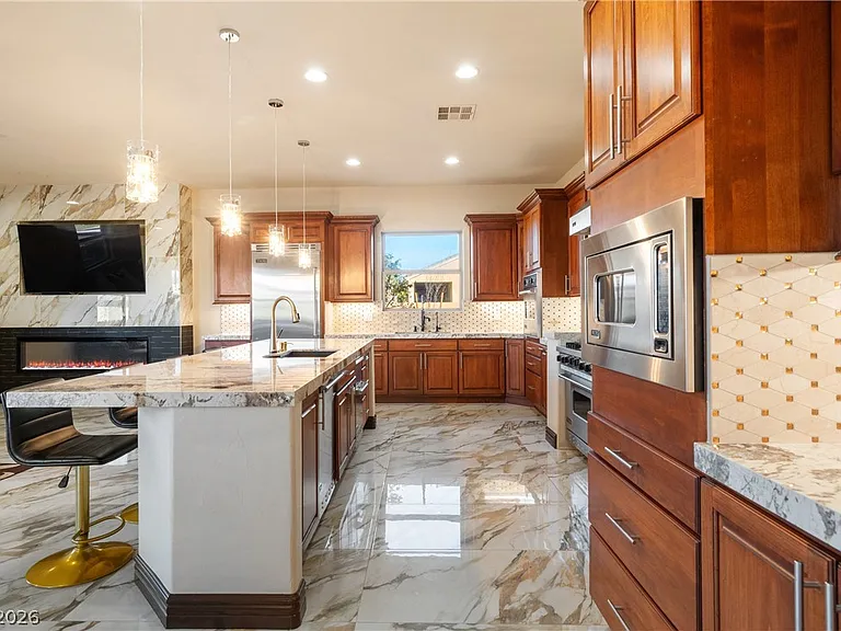904 Calville Estates Ct — Photo 14