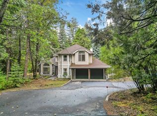 1007 McCloud Ave, Mount Shasta, CA 96067