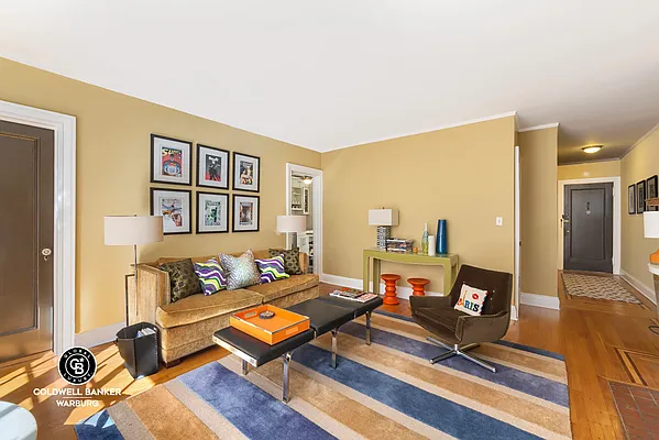 Sold by Coldwell Banker Warburg | media 11